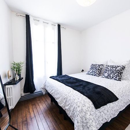 Appartement Avec Balcon A 250 M De La Gare, Hyper Centre Tours Kültér fotó