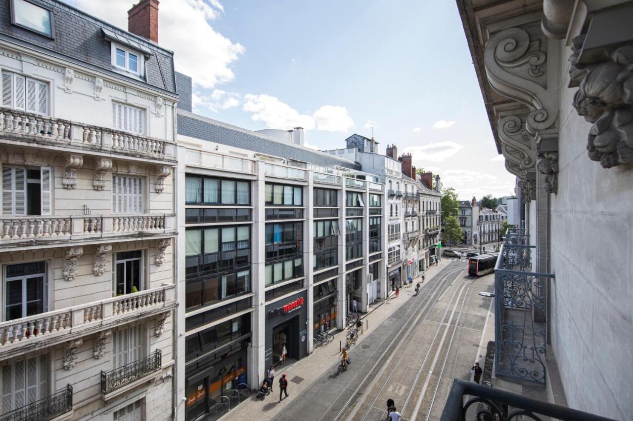 Appartement Avec Balcon A 250 M De La Gare, Hyper Centre Tours Kültér fotó
